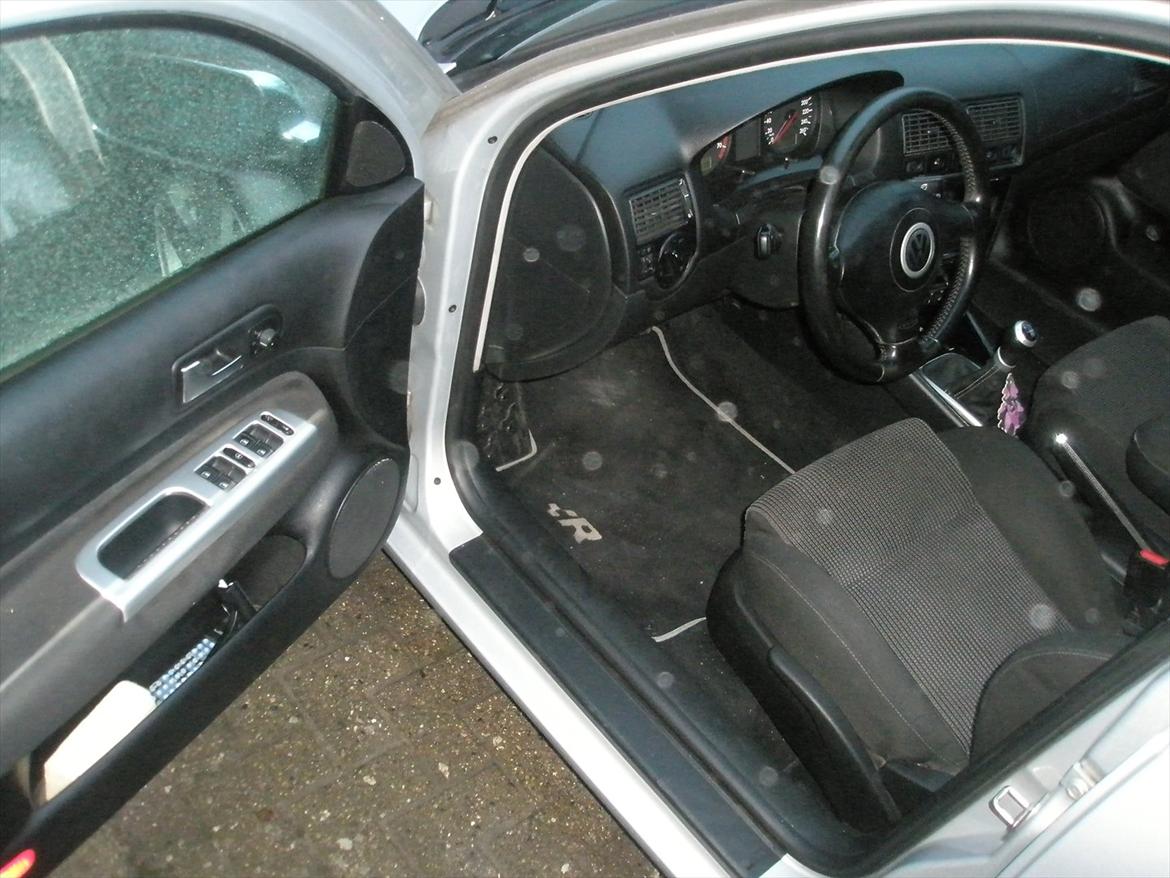 VW Golf IV ( SOLGT) billede 4