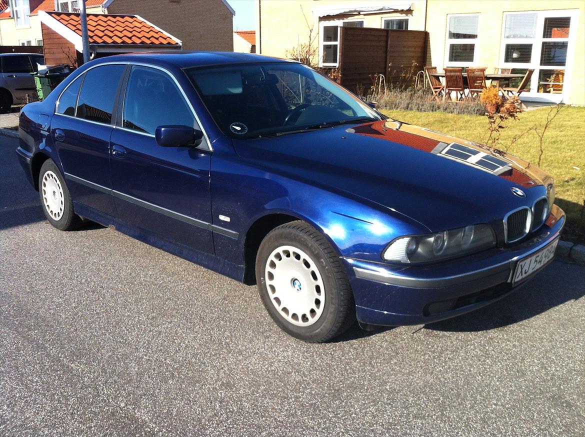 BMW E39 520i -I Solgt I- billede 3
