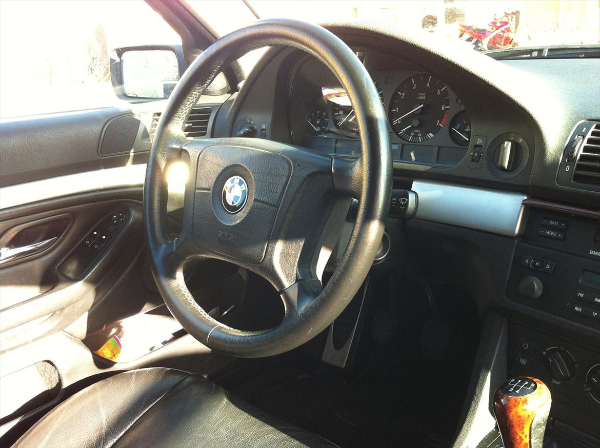 BMW E39 520i -I Solgt I- billede 6