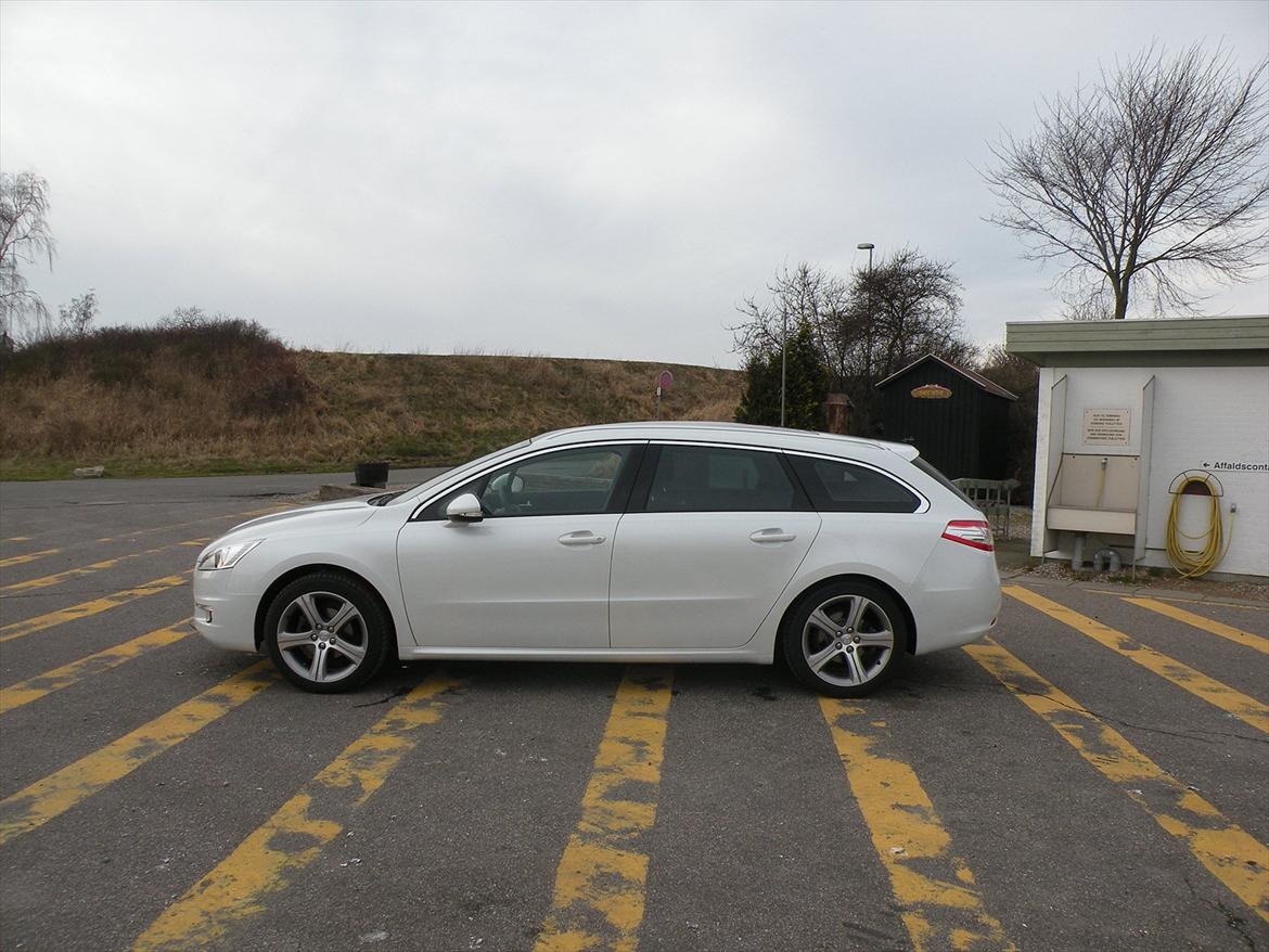 Peugeot 508 1.6 HDi Active SW billede 1