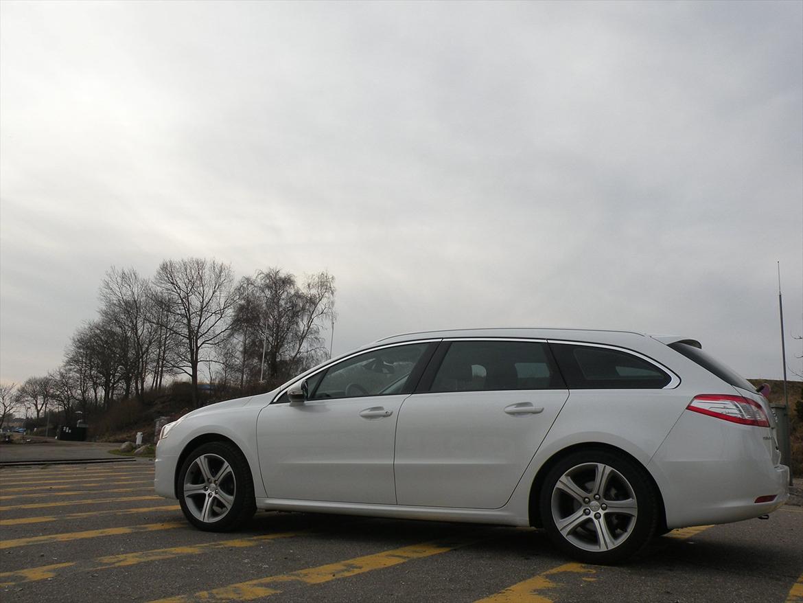 Peugeot 508 1.6 HDi Active SW billede 2