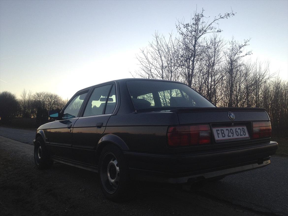 BMW E30 320i  billede 9