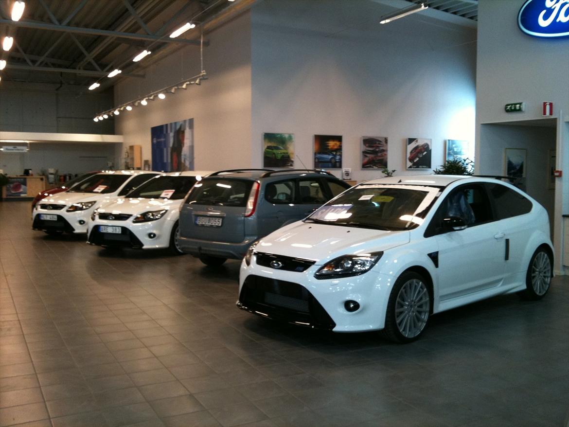 Ford Focus RS Mountune MR375 Til Salu - Da jeg hentede den i Stockholm hos Ford Vesterås billede 8