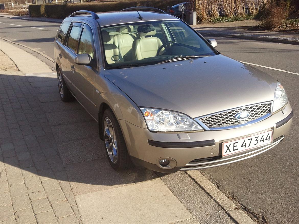 Ford Mondeo 2.0 tdci stc. ghia billede 16