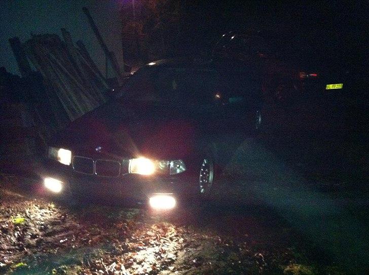 BMW e36 320i billede 8