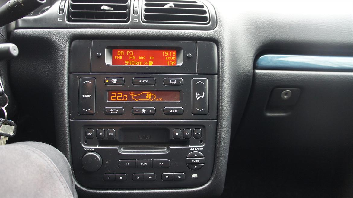 Peugeot 406 TS4 - Dejligt med kørecomputer og et std. anlæg billede 5
