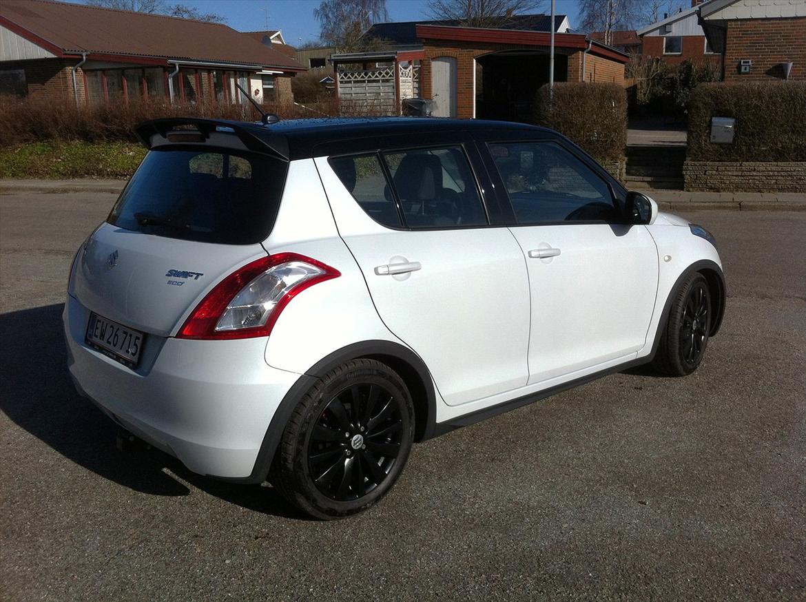 Suzuki Swift 1,2 ECO Metallic Hvid billede 9