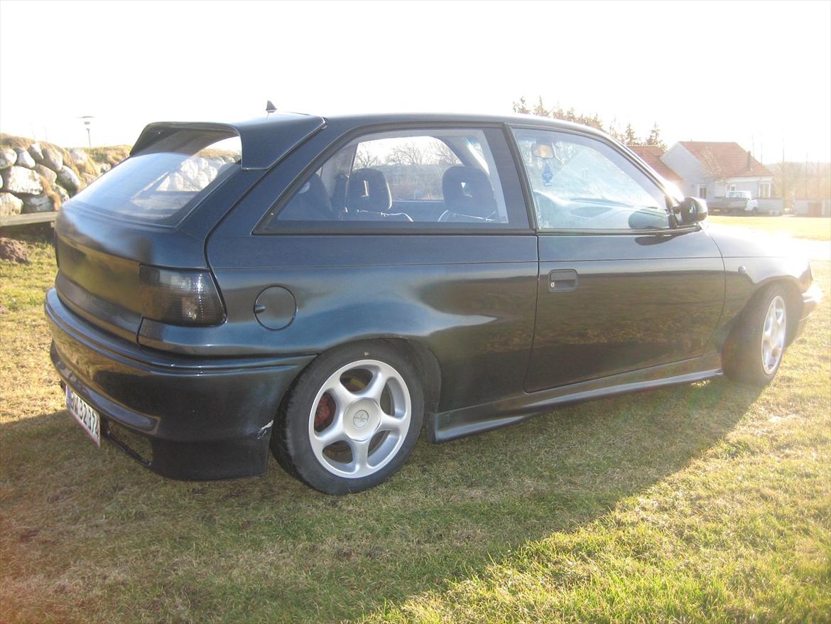 Opel Astra- import bil R.I.P udbrændt billede 9