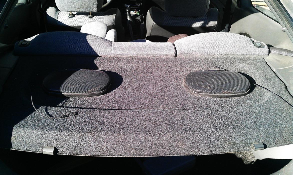 Mazda 323 C !!SOLGT!! billede 8