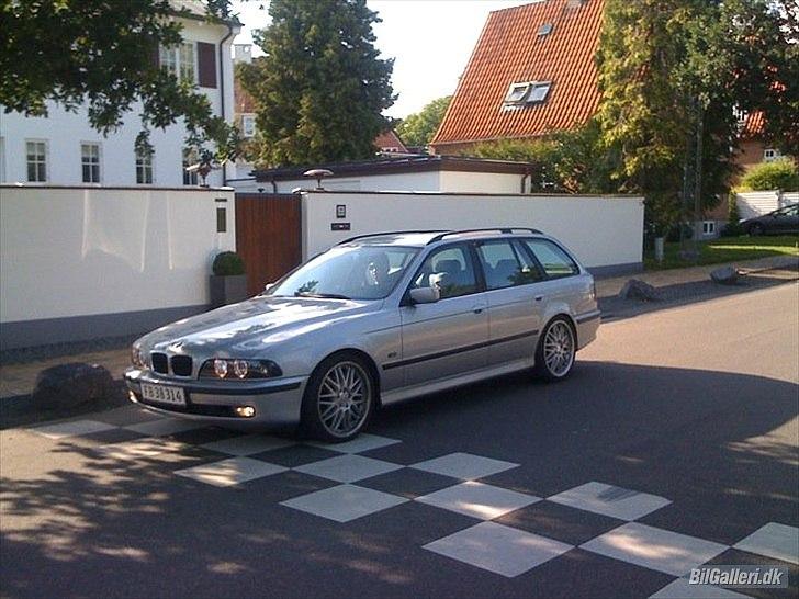 BMW 520i E39 Touring billede 3