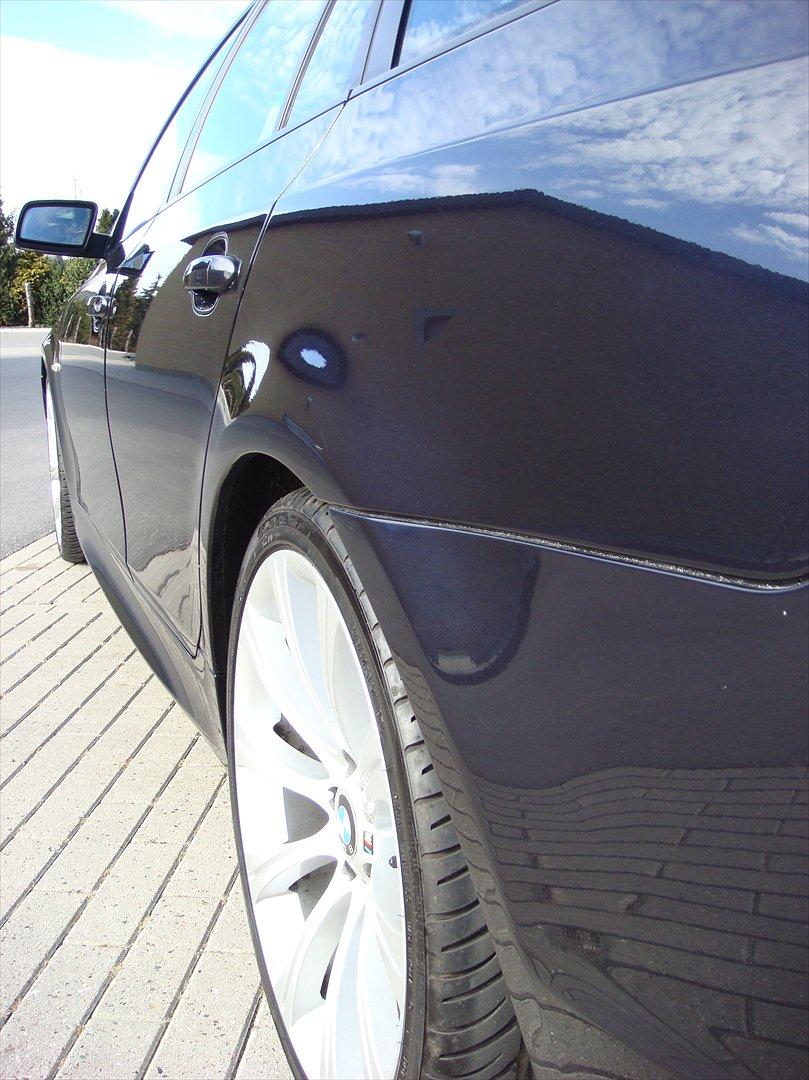 BMW  BMW E61 525D SOLGT billede 4