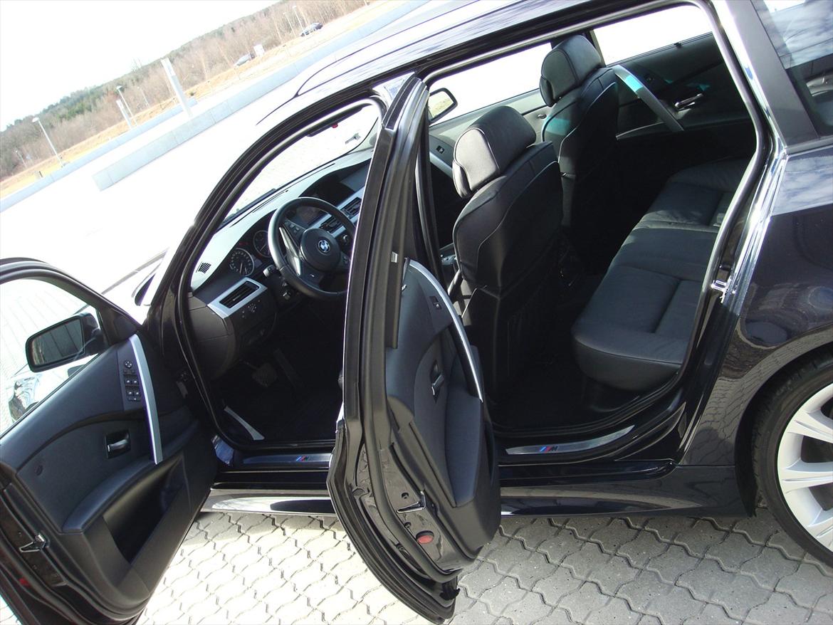 BMW  BMW E61 525D SOLGT billede 5