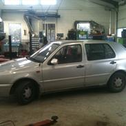 VW Golf 3 1.8 Aut. (Solgt)