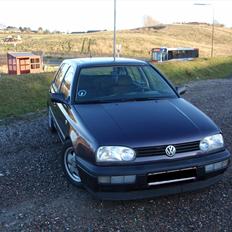VW Golf 1,6 solgt 