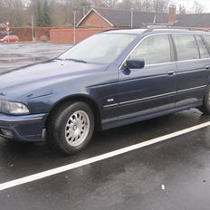 BMW 523i touring steptronic - SOLGT
