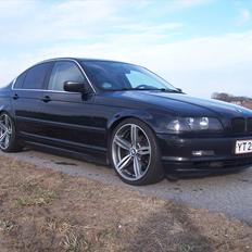 BMW e46 320i (Solgt)