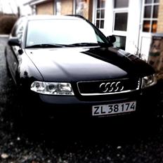 Audi A4 2,5 TDI v6