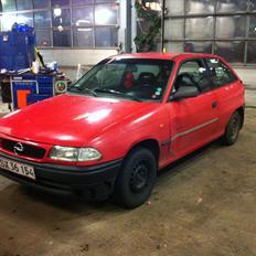 Opel Astra F 1.6 8V