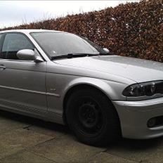 BMW 328i