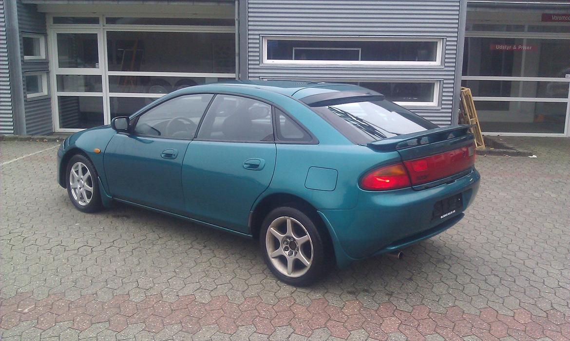 Mazda 323F BA GLX billede 5