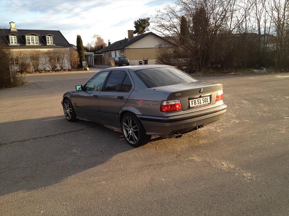 BMW e36 325i SOlGT billede 6