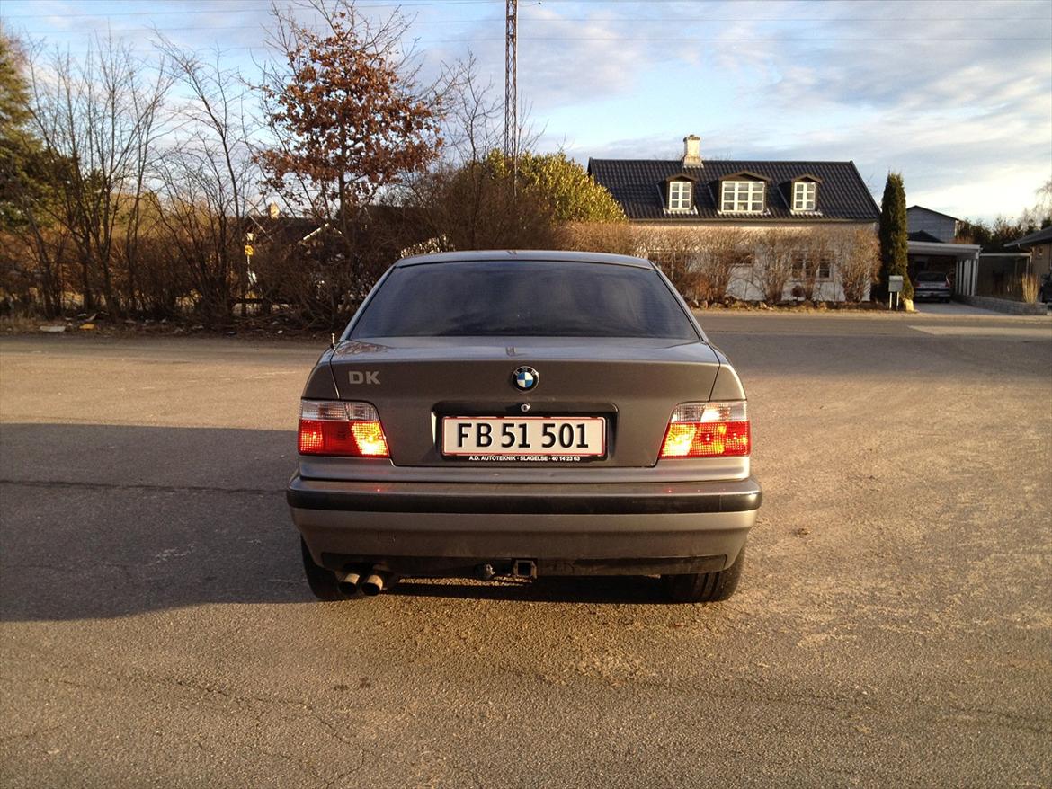 BMW e36 325i SOlGT billede 8