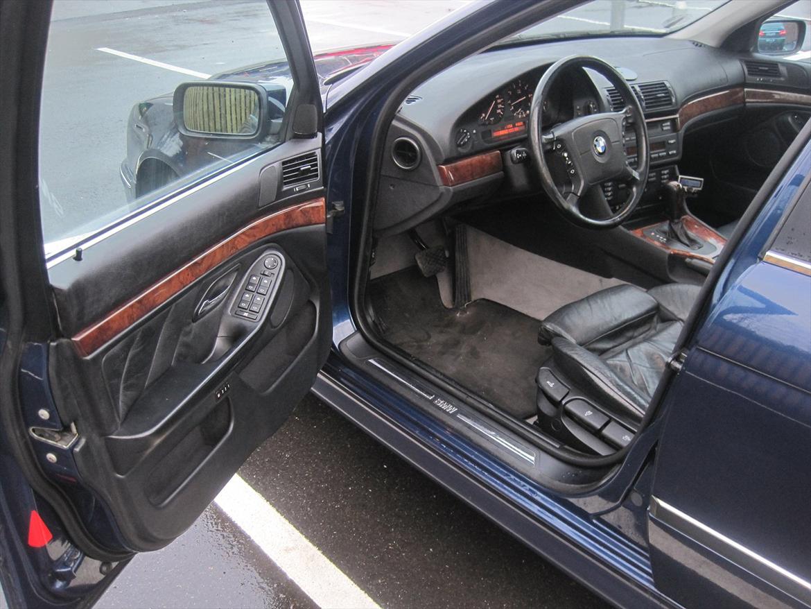 BMW 523i touring steptronic - SOLGT billede 5