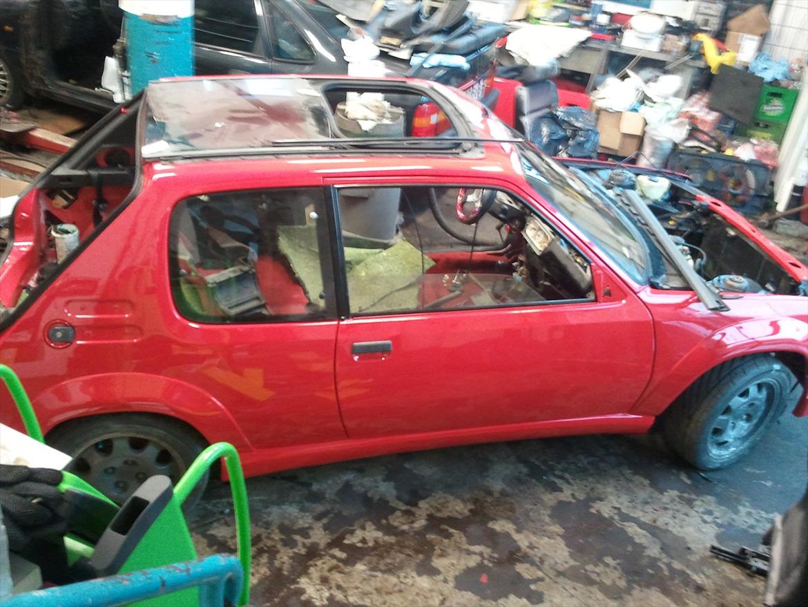 Peugeot 205 1,9 gti   billede 6