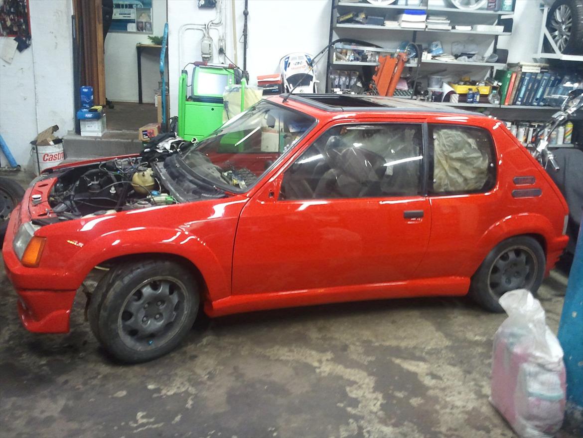 Peugeot 205 1,9 gti   billede 8