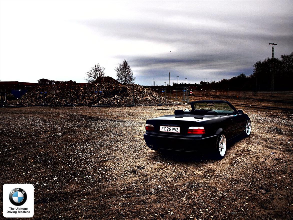 BMW E36 Cabriolet (solgt) - Location: Horsens, Nedlagt DSB areal.
Foto og redigering: Mathias Have billede 2