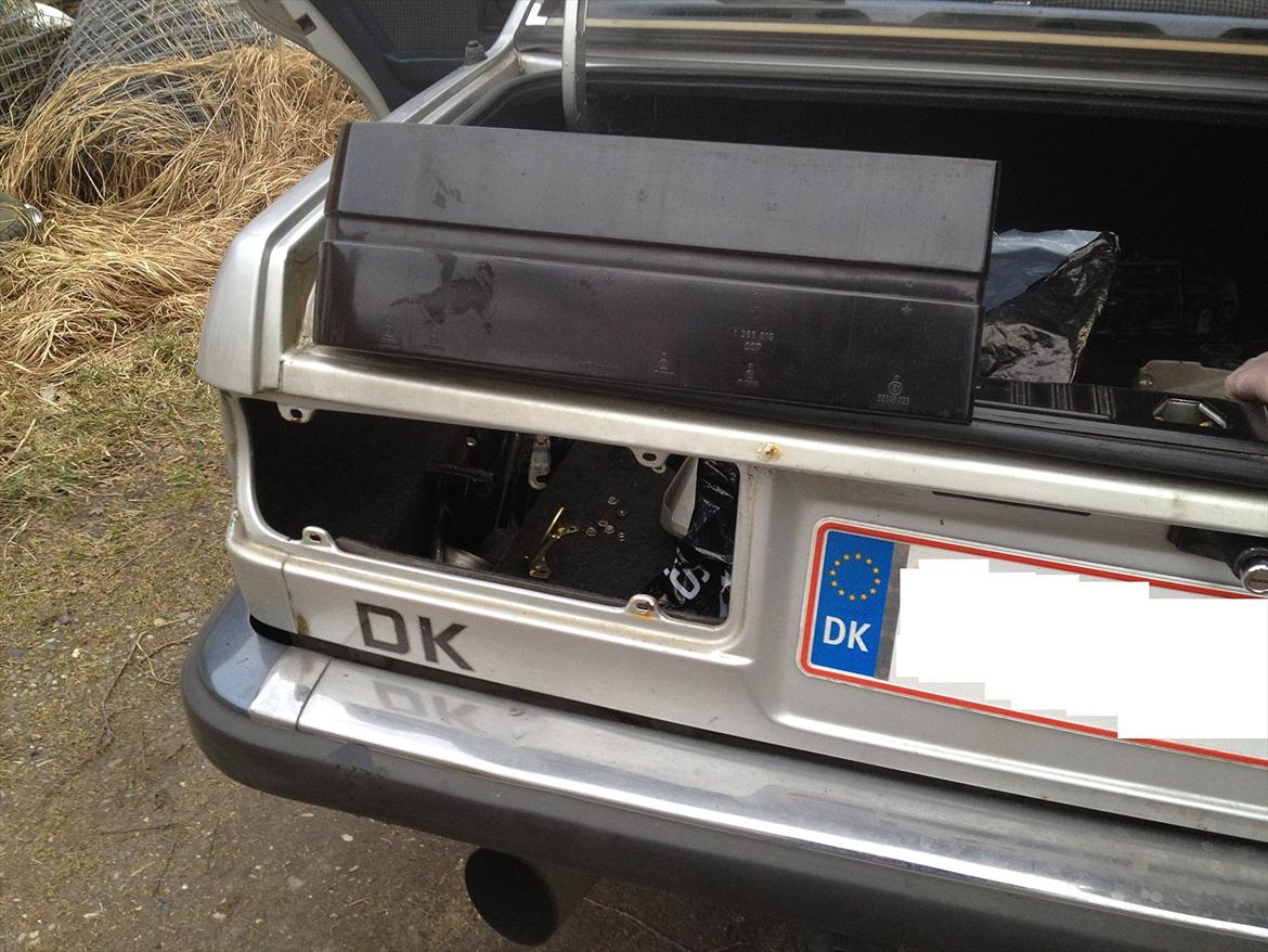 BMW E30 320i billede 3