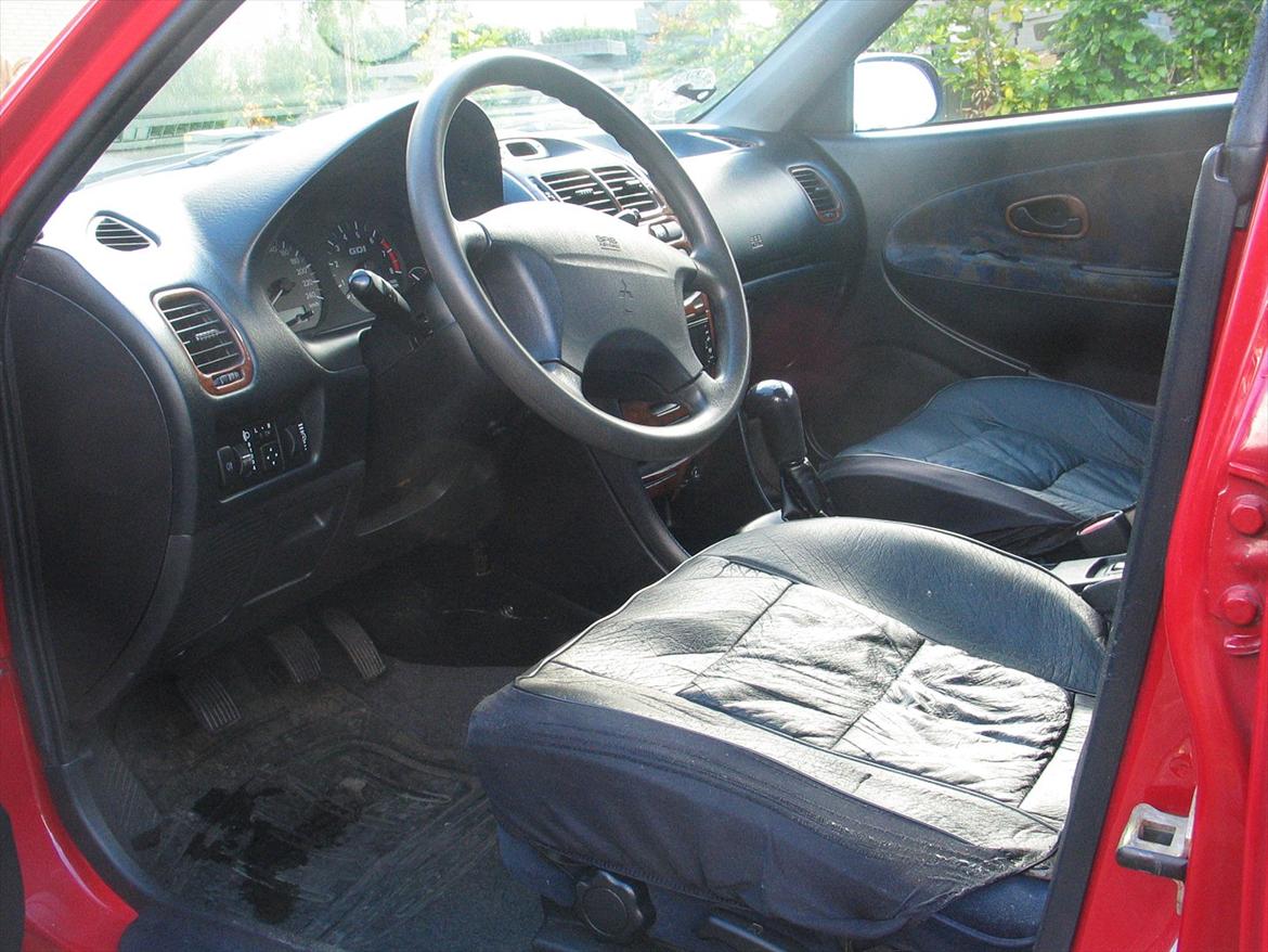 Mitsubishi Carisma 1.8 GDI LS 5d. billede 8