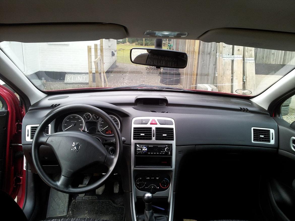 Peugeot 307 2,0 16v billede 3