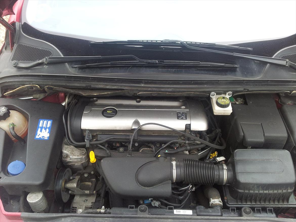 Peugeot 307 2,0 16v billede 7