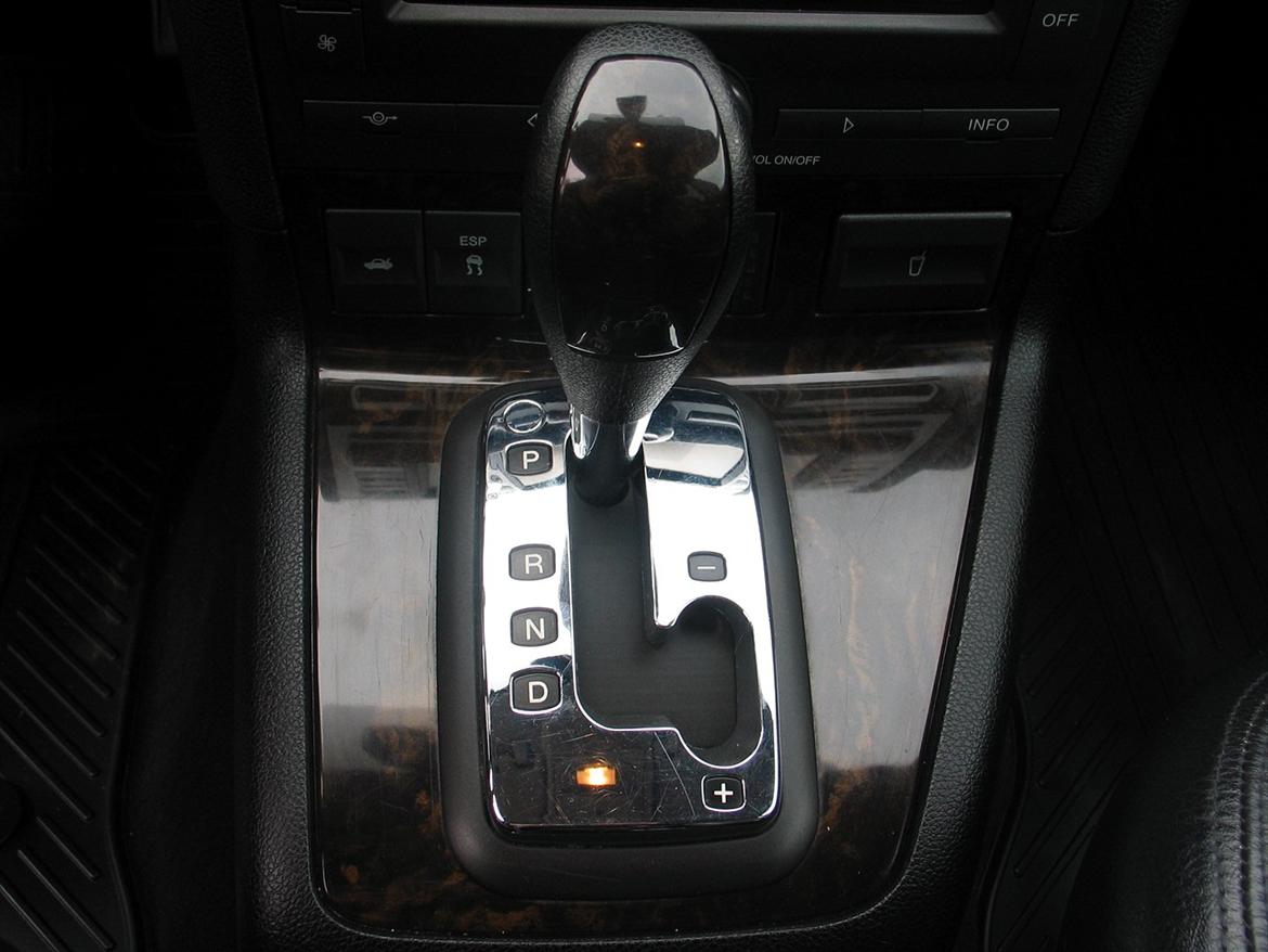 Ford Mondeo 2,0 TDCi Ghia X st.car Tiptronic - Så fedt med automatgear. billede 15