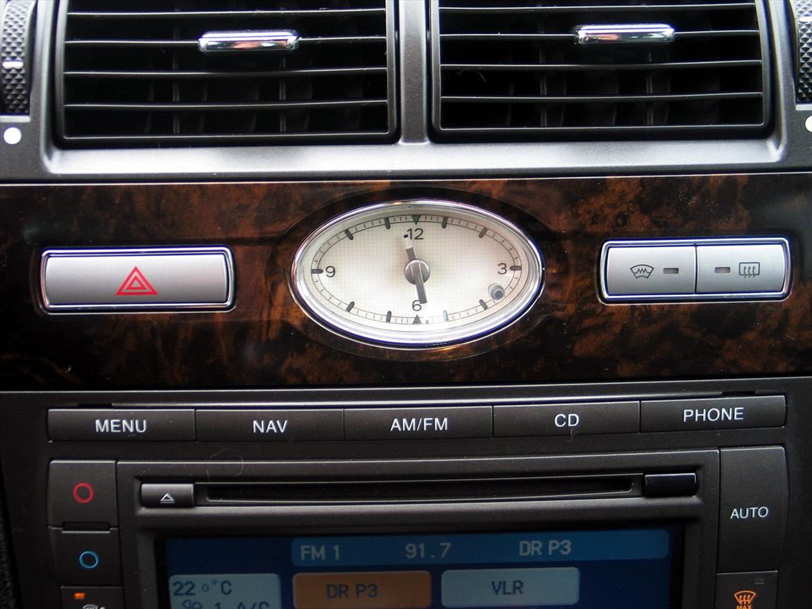 Ford Mondeo 2,0 TDCi Ghia X st.car Tiptronic billede 16