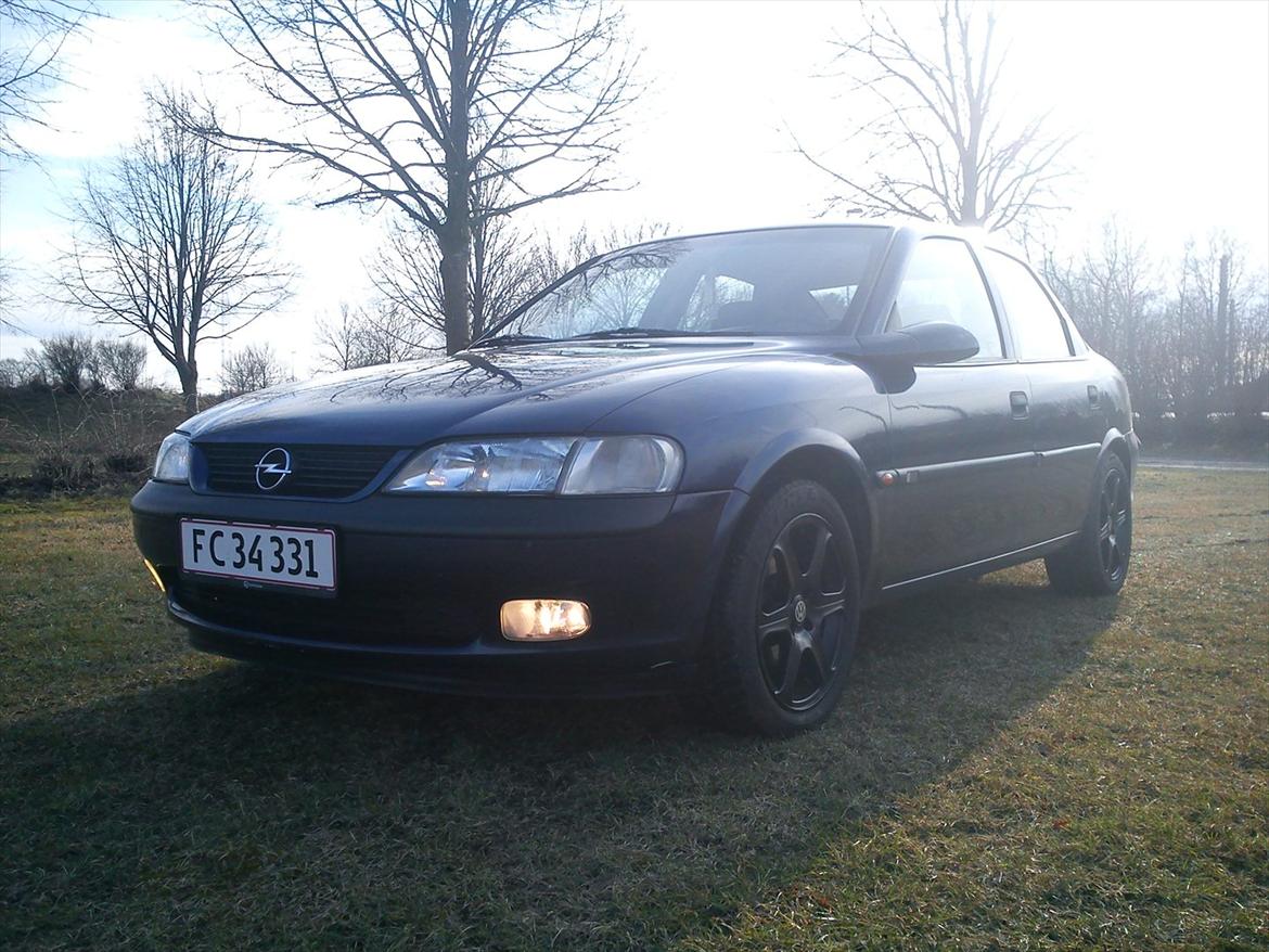 Opel Vectra B.  (Solgt) billede 1