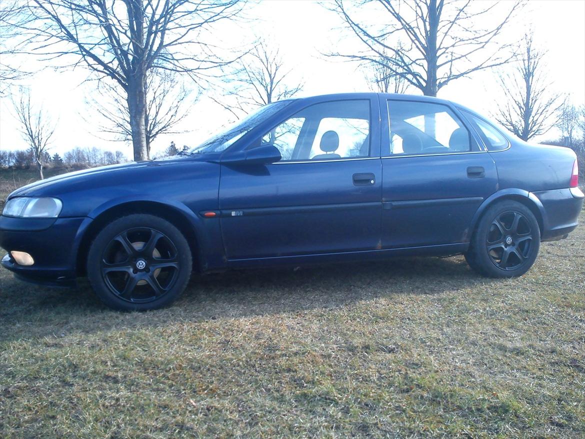 Opel Vectra B.  (Solgt) billede 2