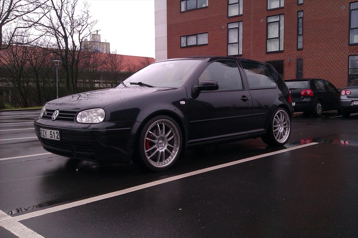 VW golf 4 v6 - de gamle fælge billede 2