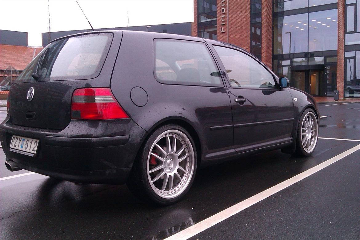 VW golf 4 v6 - de gamle fælge billede 4