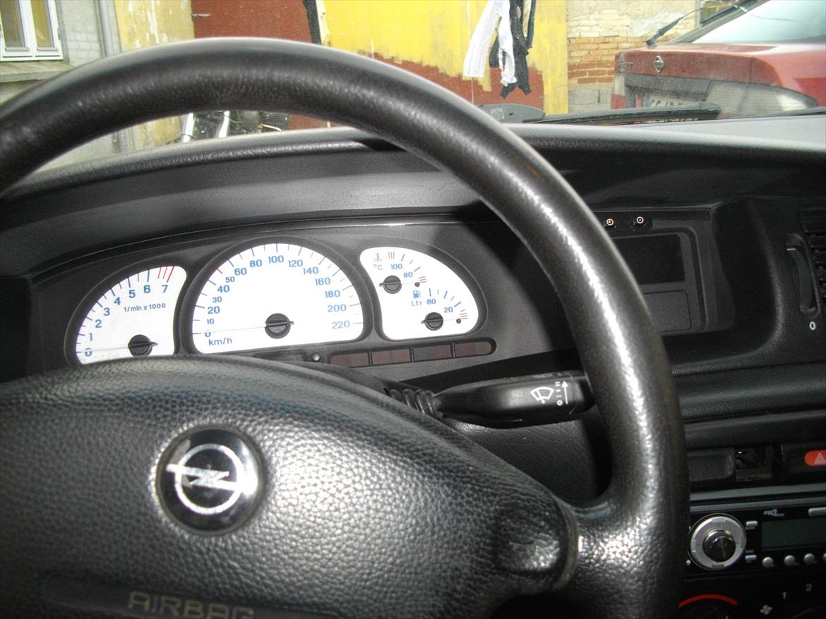 Opel Vectra B R.I.P totalskadet billede 8