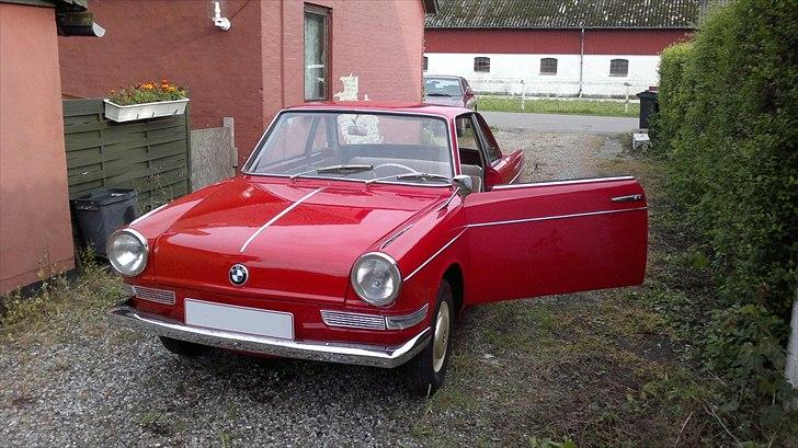 BMW 700 Coupe (Type 107) [solgt] billede 7