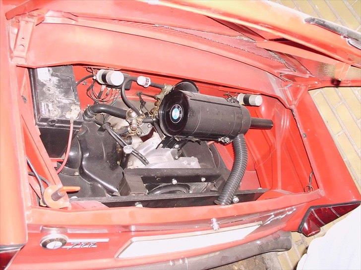 BMW 700 Coupe (Type 107) [solgt] billede 12