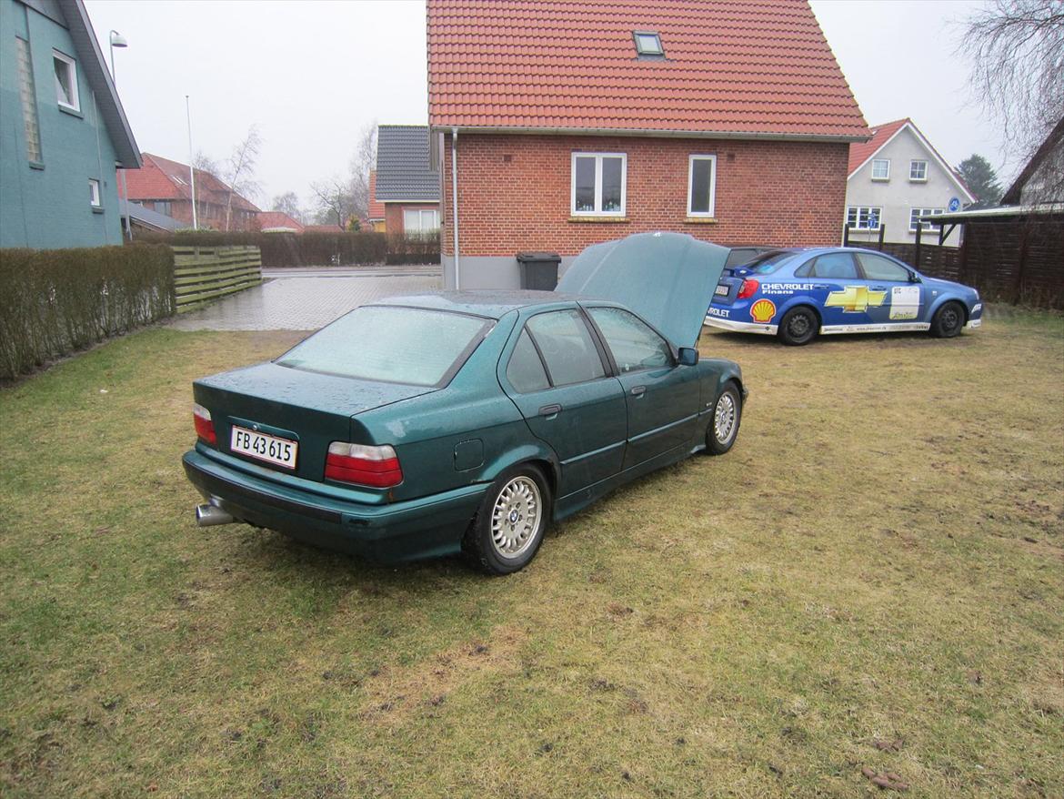 BMW E36 320i billede 10