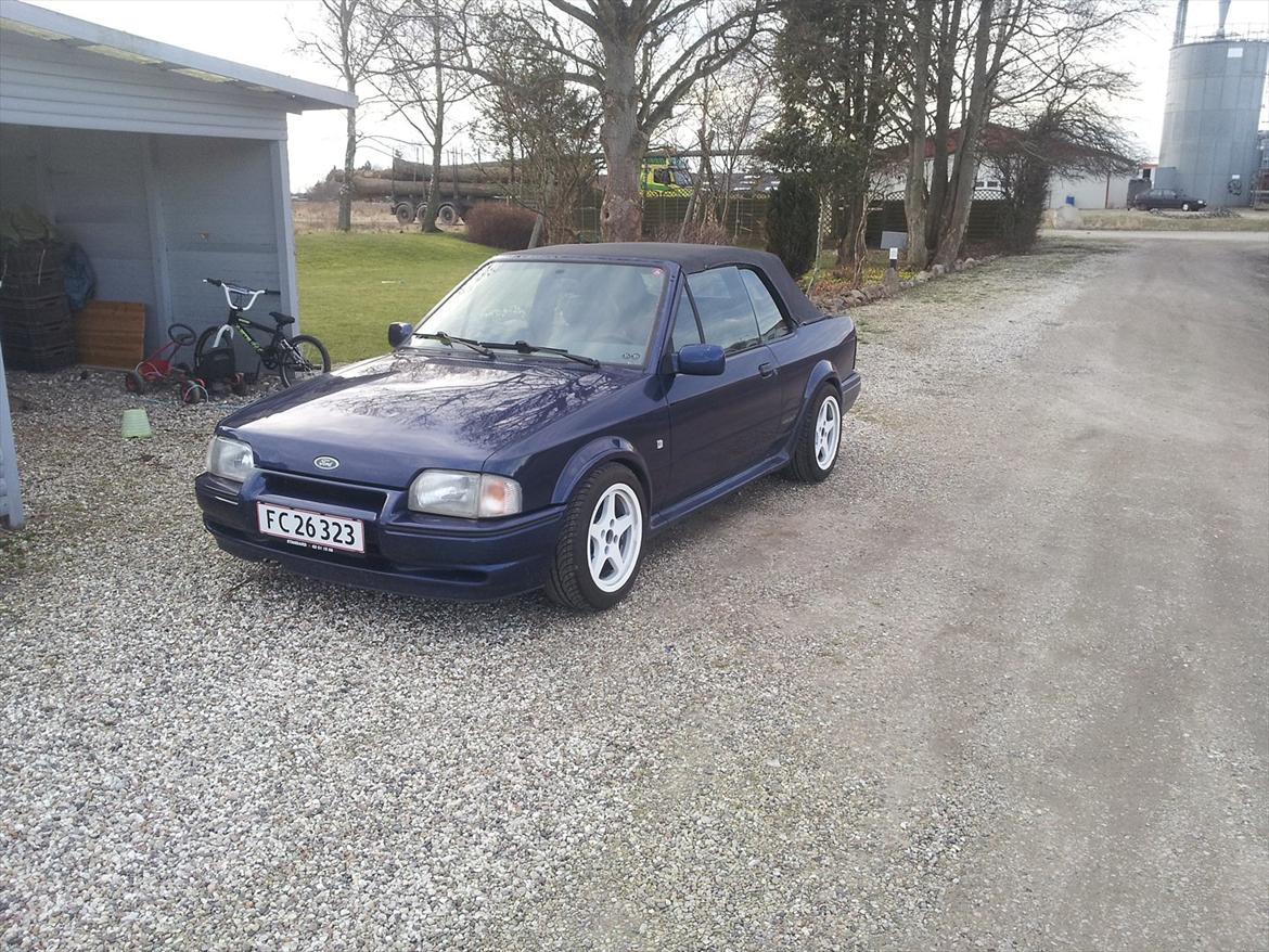 Ford escort cab solgt billede 8