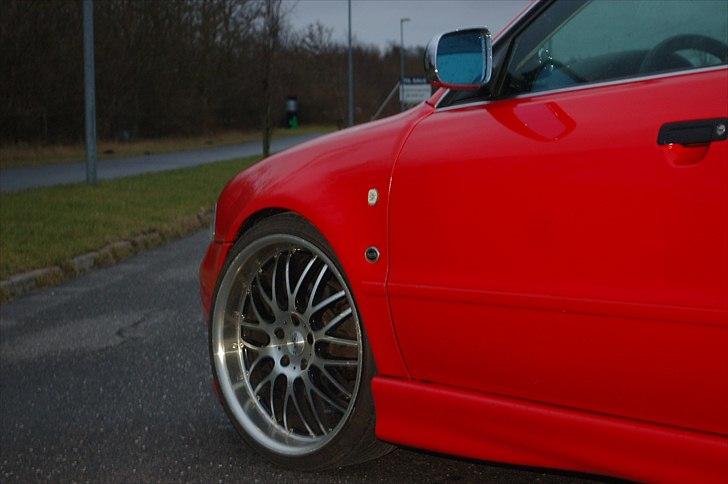 Audi A4 B5 billede 4