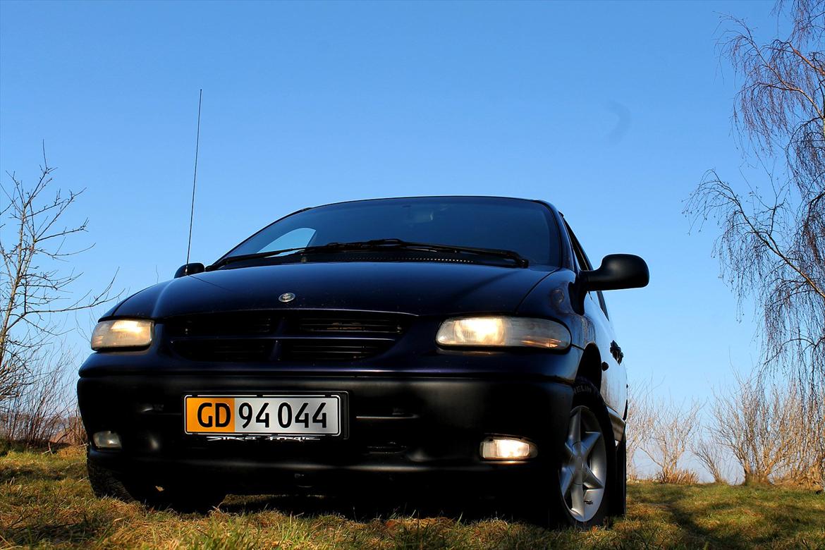 Chrysler voyager VAN leather edition - CHRYSLER VOYAGER 3.3 V6 VAN LETHER EDITION billede 1