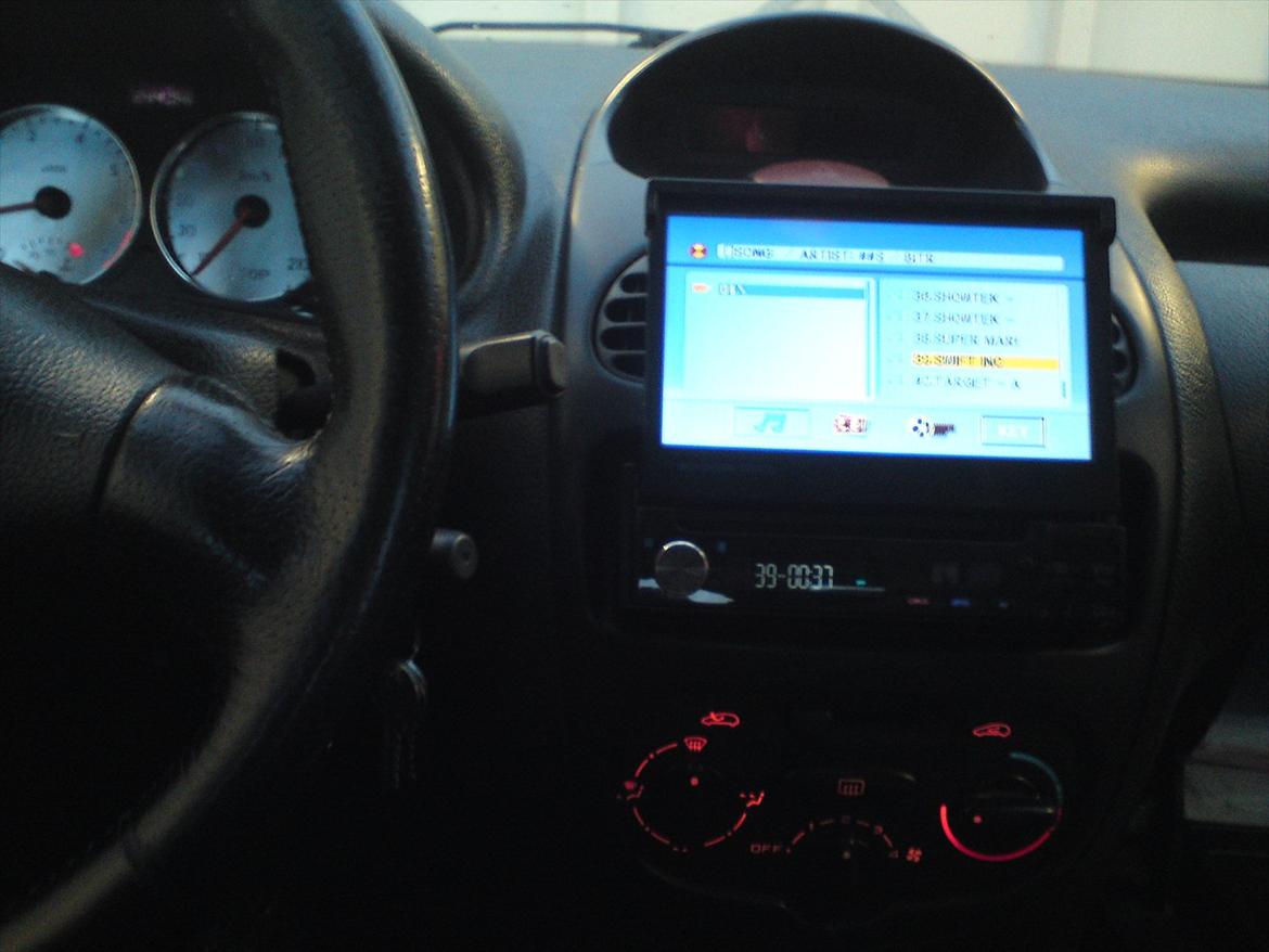 Peugeot 206 1.6 8v solgt billede 11