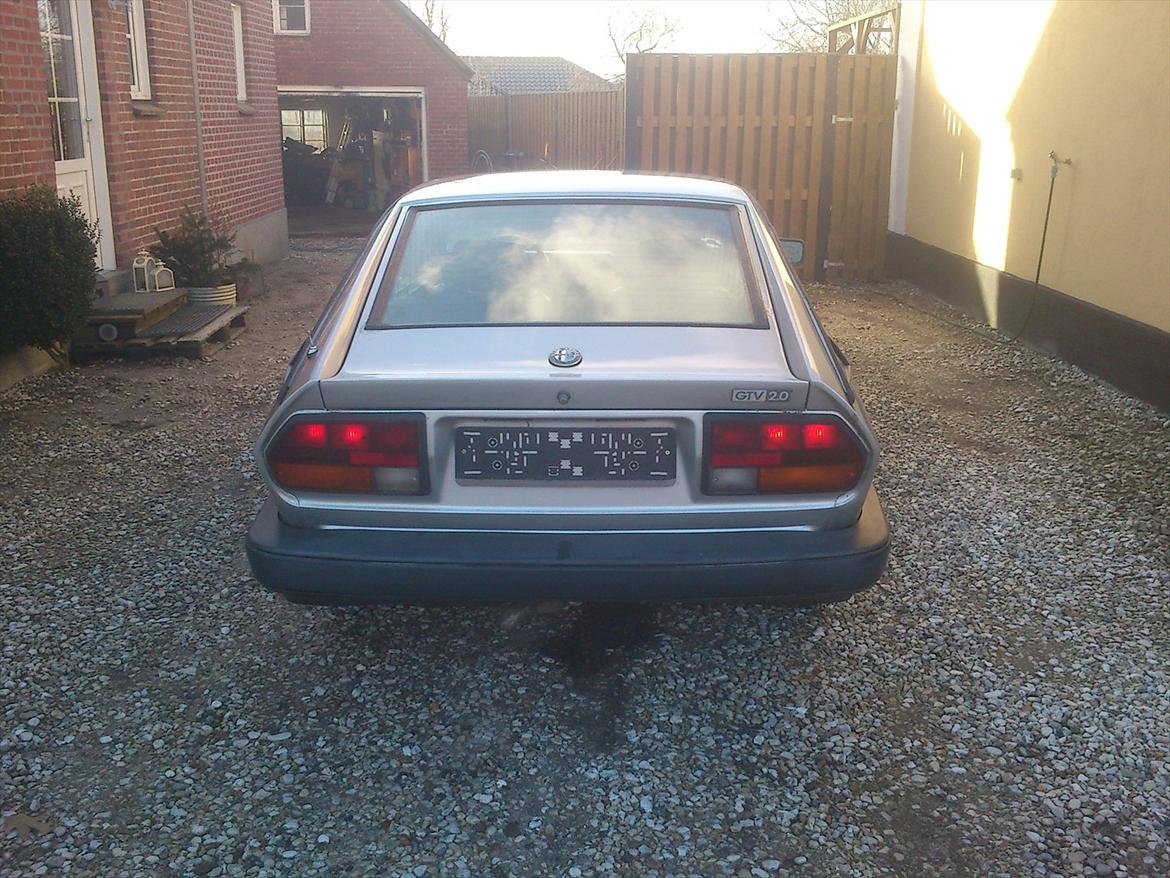 Alfa Romeo gtv 2,0 billede 2