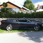 BMW e36 325i cabriolet 